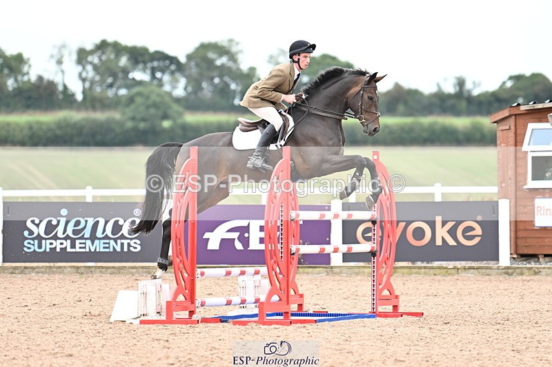 250820B-135531-00830 - Cls 6 Foxhunter and 1.20m Open