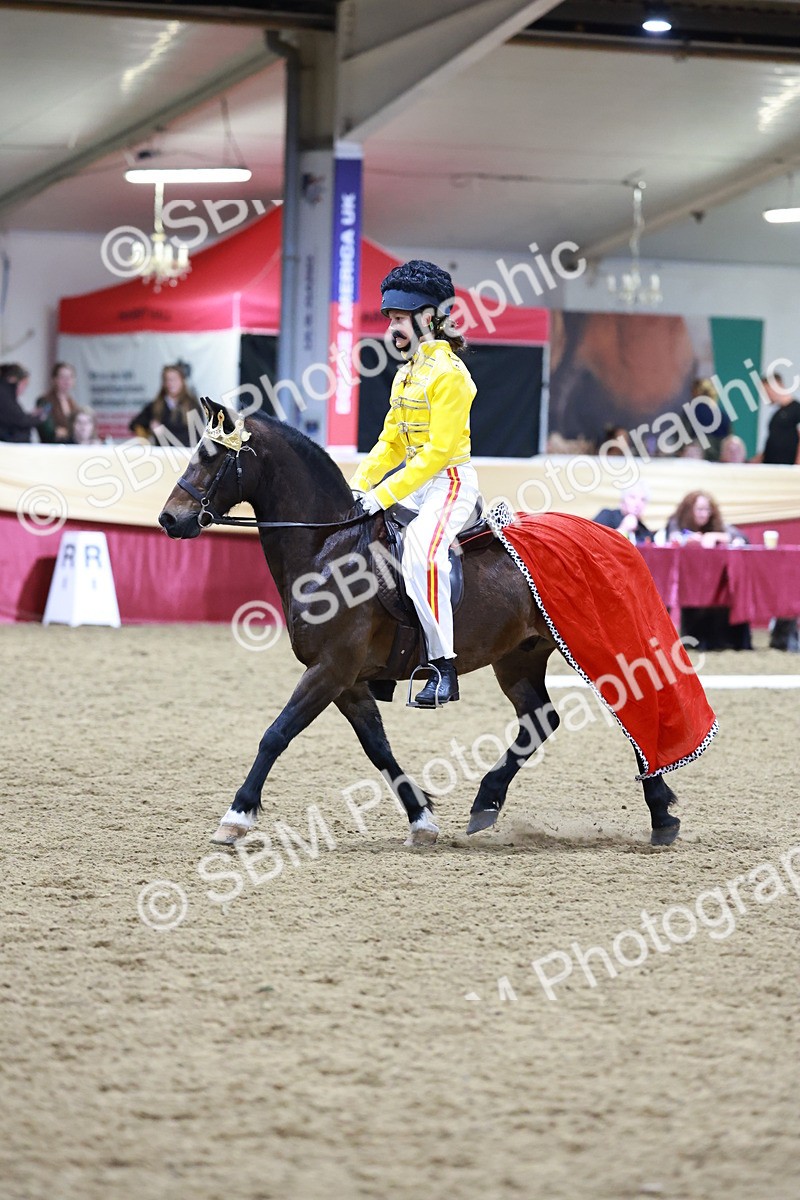 SBM_10303 - Class 62 - Strictly Fancy Dress-Age