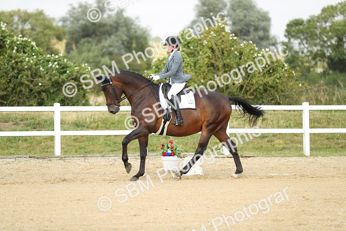 SBM_018428 - Class 14 - Novice 23 - 15.16-16.19