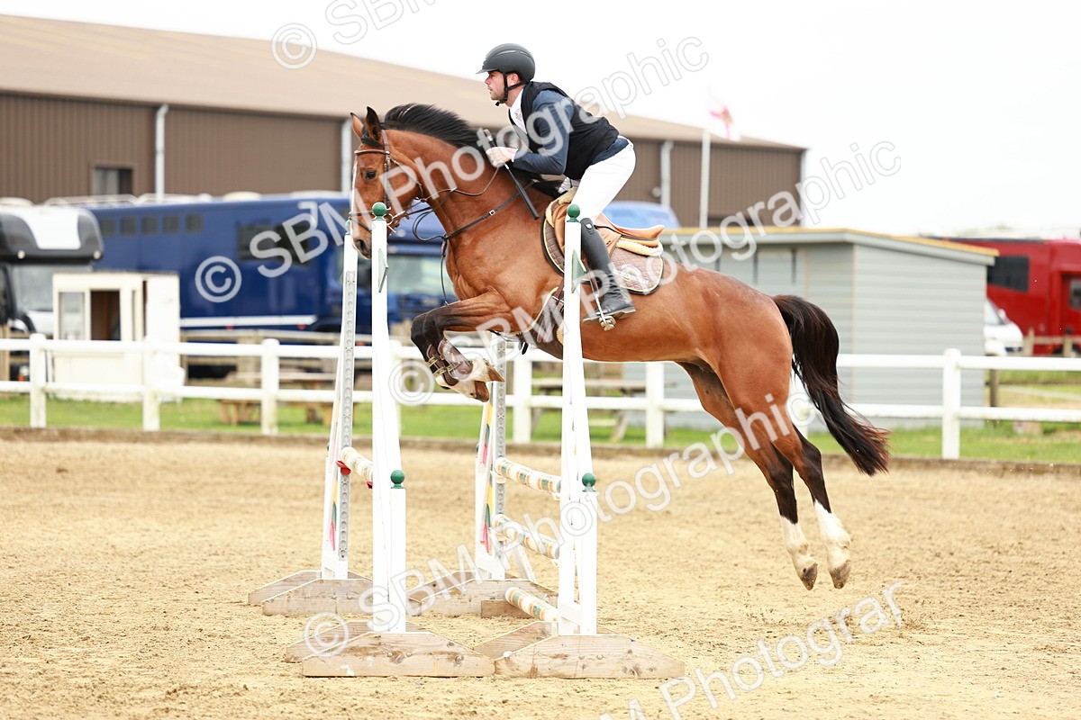 SBM_000210 - Class 2 - Senior British Novice - 90cm