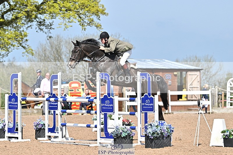 240509A-110727-01045 - Cls 9 Snr 1.20m Open