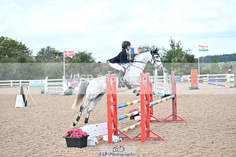 241005A-112708-03349 - SAT Cls 17 95cm Amateur Quali