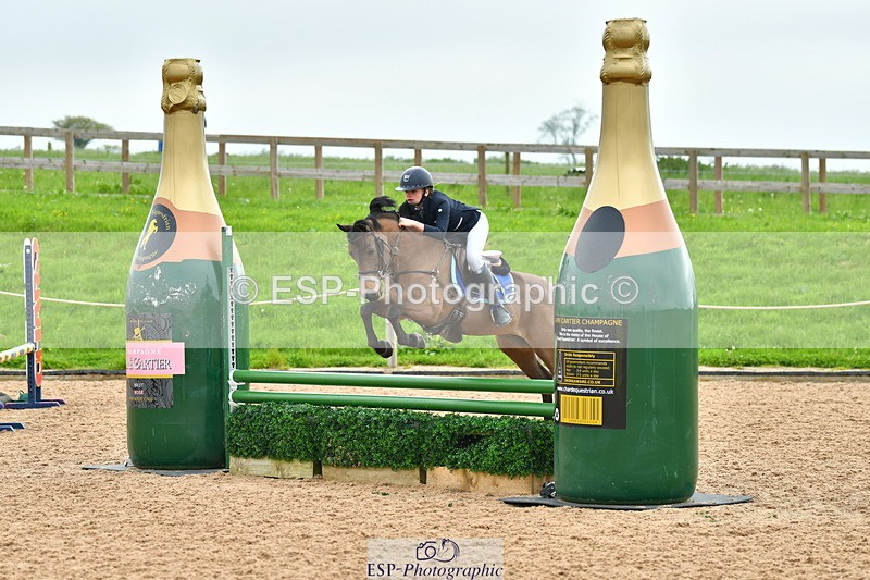 230513A-095639-00213 - Cls 12 Cats & Pipes Champ Quali