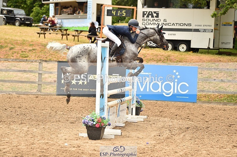 230618-135358-12824 - Cls 25 Pony Foxhunter & 1.10m Open