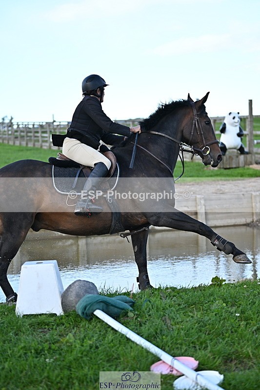 240912A-172203-02714 - Cls 7 Snr 90cm Open Speed Derby