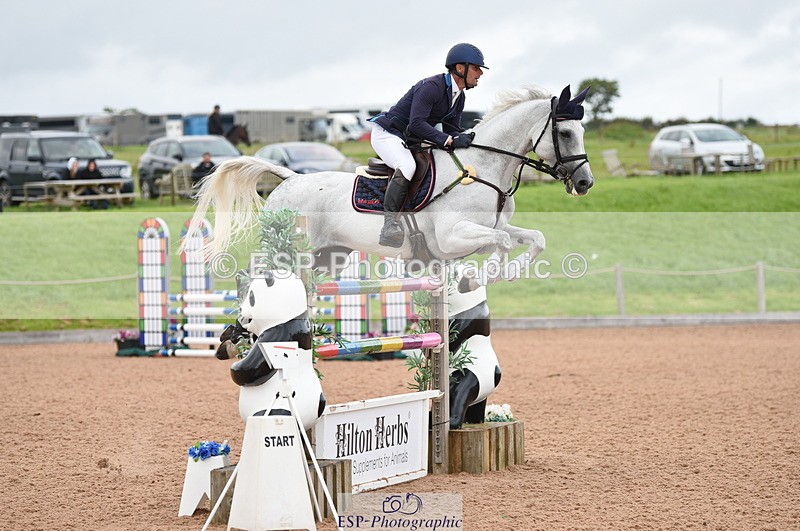 230812A-162022-10260 - Cls 38 Nat 1.40m Open