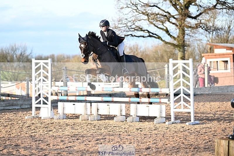 251130-143254-02206 - Cls 27, 28 & 29 1m & 1.10m Club & Schools