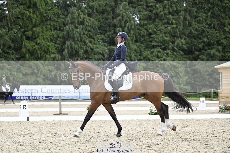 240523-164537-05515 - 446-SOMMERSBY-Jenny_Caras