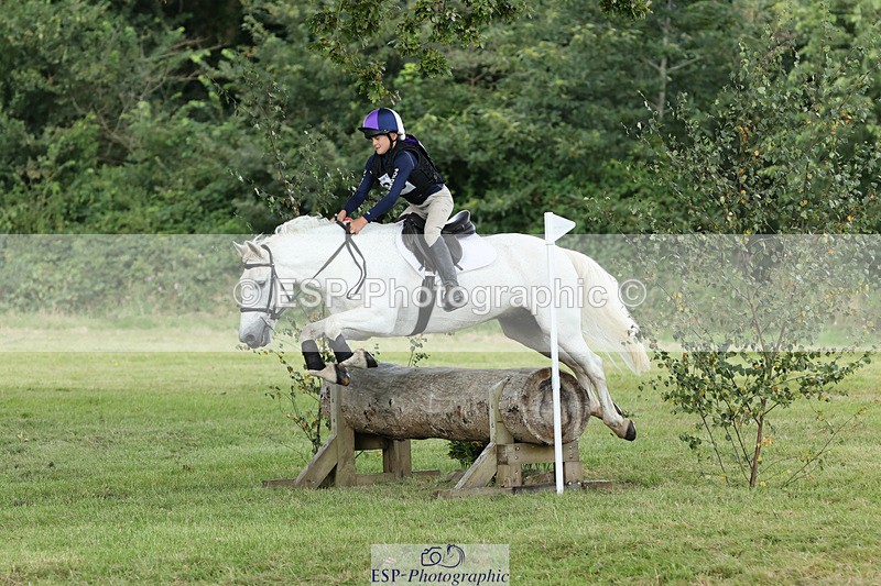 240825X-102920-31598 - 70cm XC 10.00 to 11.00