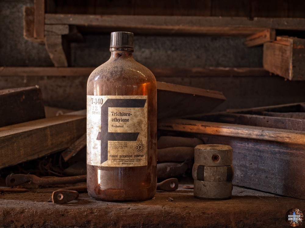 New Jersey Zinc (Palmerton, PA) Trichloroethylene Bottle