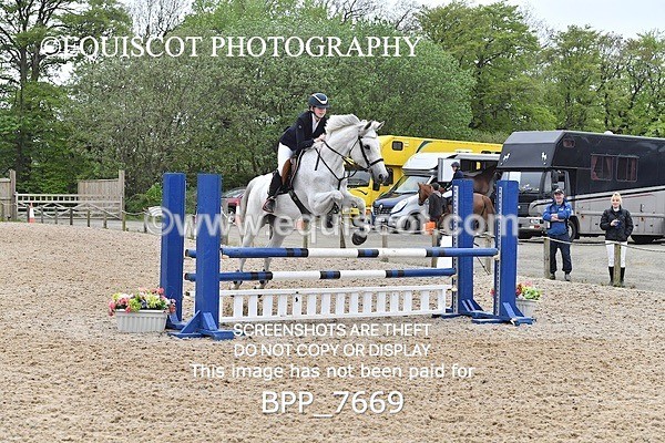 BPP_7669 - CLASS 14 SAT Senior BritiNovice/ 90cm Open