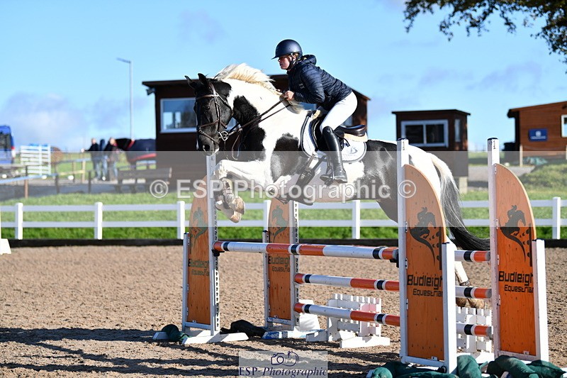 231110A-132041-00529 - Cls 5 Newcomers & 1.10m Open