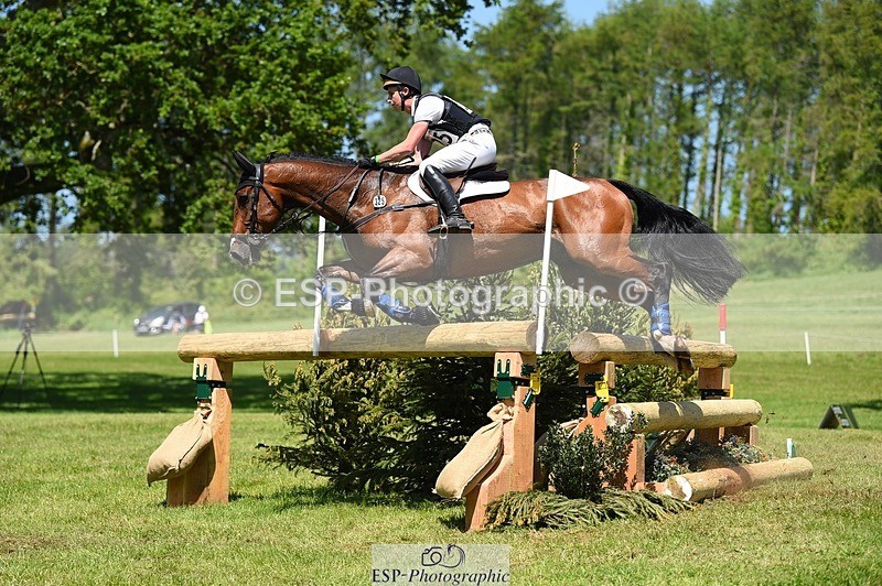 230527-142140-09766 - 325-LONESTAR-Thomas_Hawke-XC