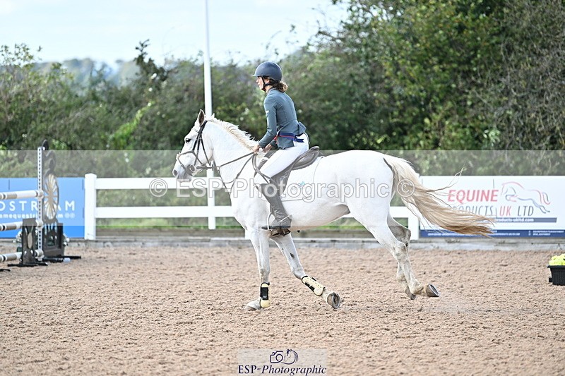 241005A-130550-03984 - SAT Cls 18 1.05m Amateur Jump Off and P