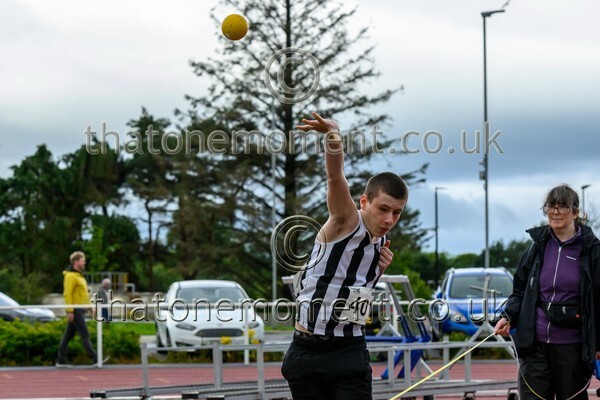 ComMast25-918791 - Field Male Set One