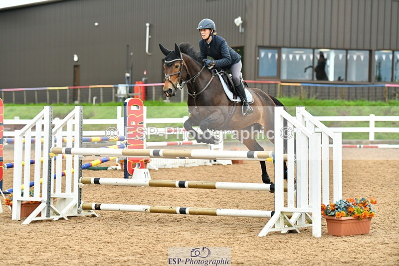 230730A-144923-10466 - Cls 35 1.05m Amateur Quali