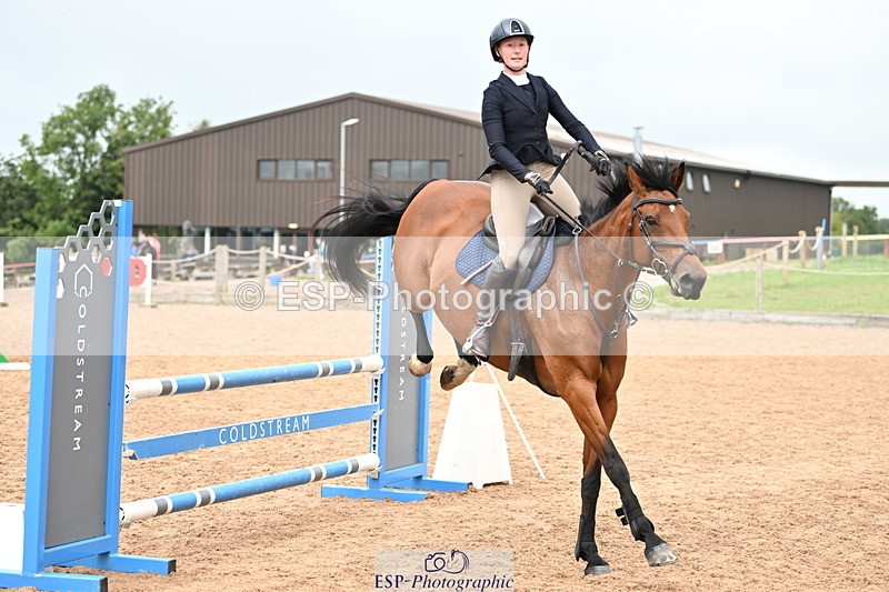 240908A-130110-03869 - Cls 15 U21 Intro 90cm-1.00m  Team Comp