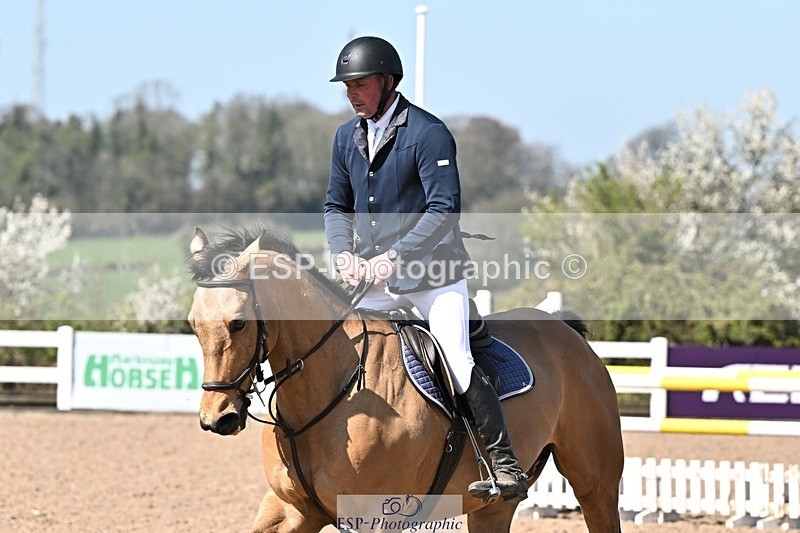 250409-120247-00440 - Snr 1.05m Open