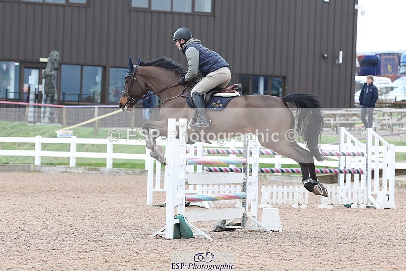 240223A-132903-01537 - Cls 5 Newcomers and 1.10m Open