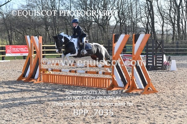 BPP_7035 - CLASS 17 SUN Stepping Stones 128/ 138cms Handicap