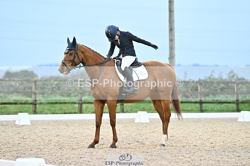 241103-162127-03328 - Novice 1 - 16.18 to 17.50