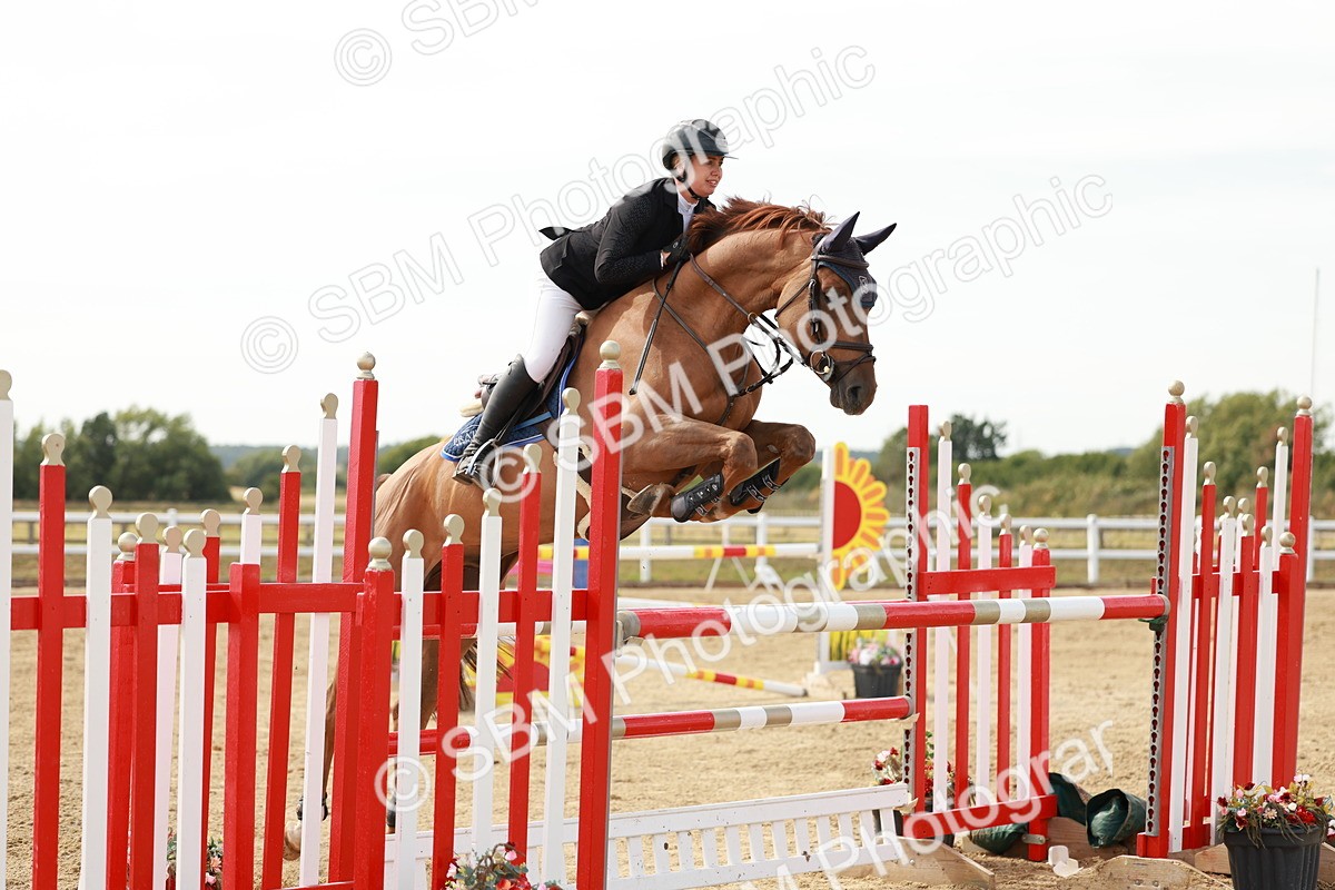 SBM_008245 - Class 4 - Senior Foxhunter - 1.20m Open