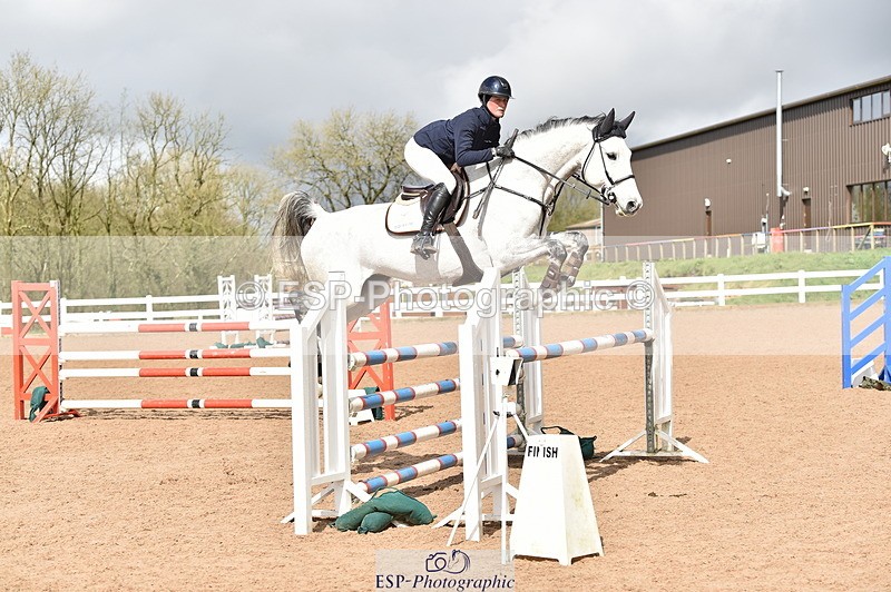 240327A-133228-00579 - Cls 4 Newcomers and 1.10m Open