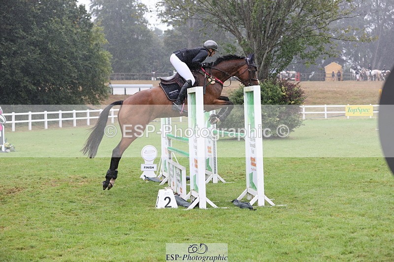 250830A-133218-06702 - Cls 16 Snr Newcomers and 1.10m Open