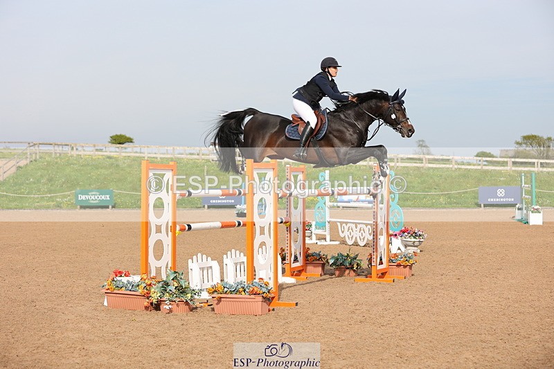 240511A-172013-15317 - Cls 38 National 1.40m Open