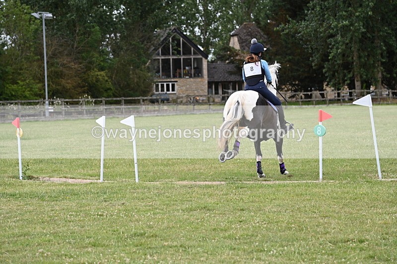 WJ6_6002 - 60cm XC Time 09:48 to 09:57