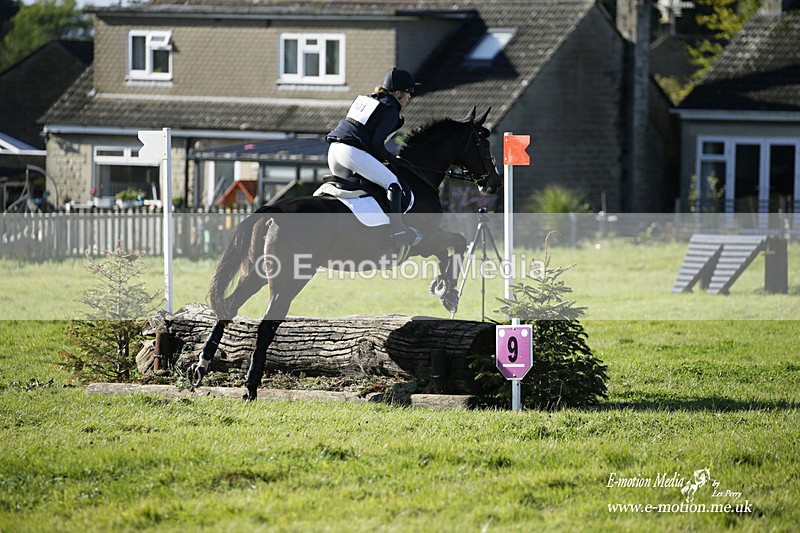  WWHT 031021 786 - WWEC Novice Restricted (0.80m) 18/10/20