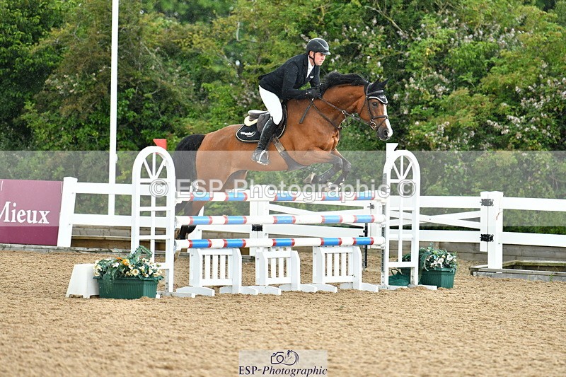 230721A-113321-05739 - Cls 18, 1 Star Silver 1.20m