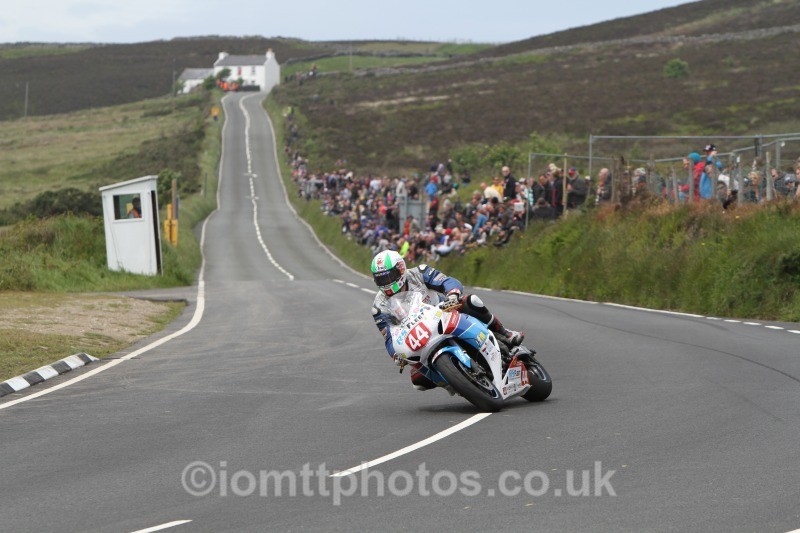 Paul Owen Honda / Team #98 - Pokerstars Senior TT
