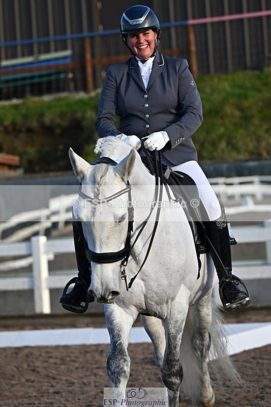 241214-135252-02640 - 102-PAULA.LEE-Deseado.Santo