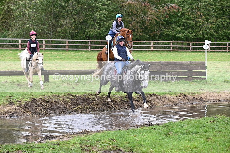 WJ6_5239 - Time at Photographer 12:17 to 12:30