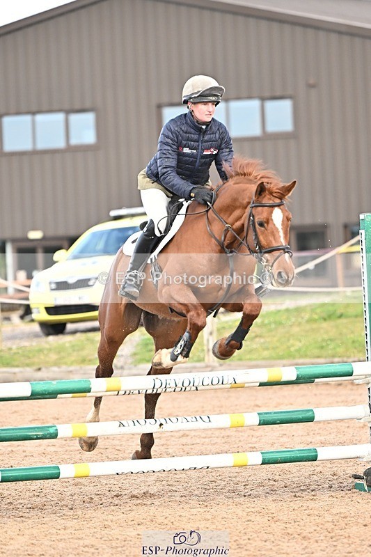 250416-095956-00176 - Cls 1 British Novice and 90cm