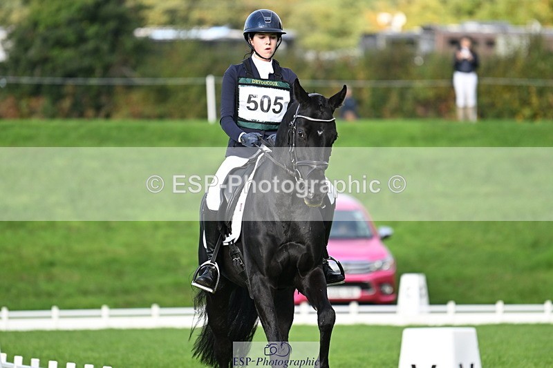 251023A-102242-02457 - G-505-Sarah.Amos