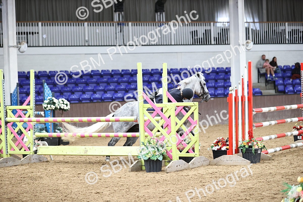 SBM_002797 - Class 13 - Blue Chip Pony Newcomers 1.00m Open