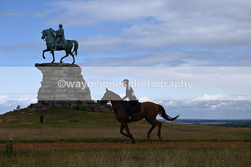 DSC_8433 - Time at Statue 13:52 to 14:33