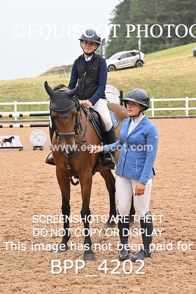 BPP_4202 - FRI CLASS 22 Junior 1.15m Open/Inc Pony 1.15m Members Cup **Viewing/Selection class for 148 Debut te