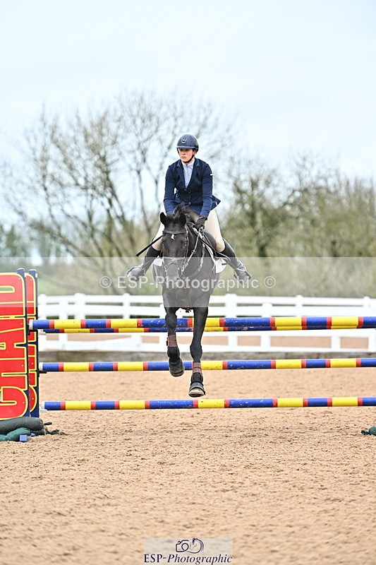240501A-140011-00925 - Cls 8 Snr Foxhunter and 1.20m Open