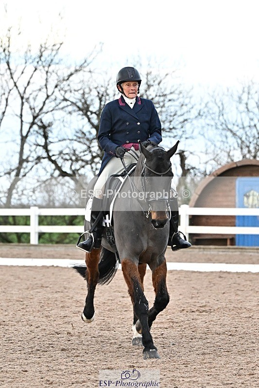 241214-152412-03214 - 123-Susan.Lanz-Wellshead.Foxtrot