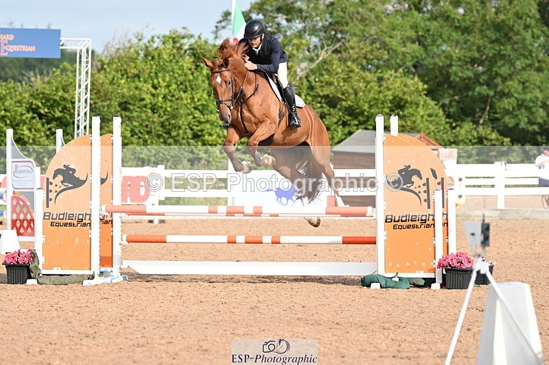 240802A-091840-03349 - Cls 21 A&B Brit Nov & 90cm Open