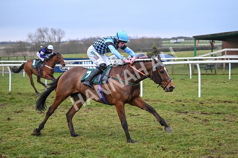 100225-Race 5-Achnamara-6836 - Race 5