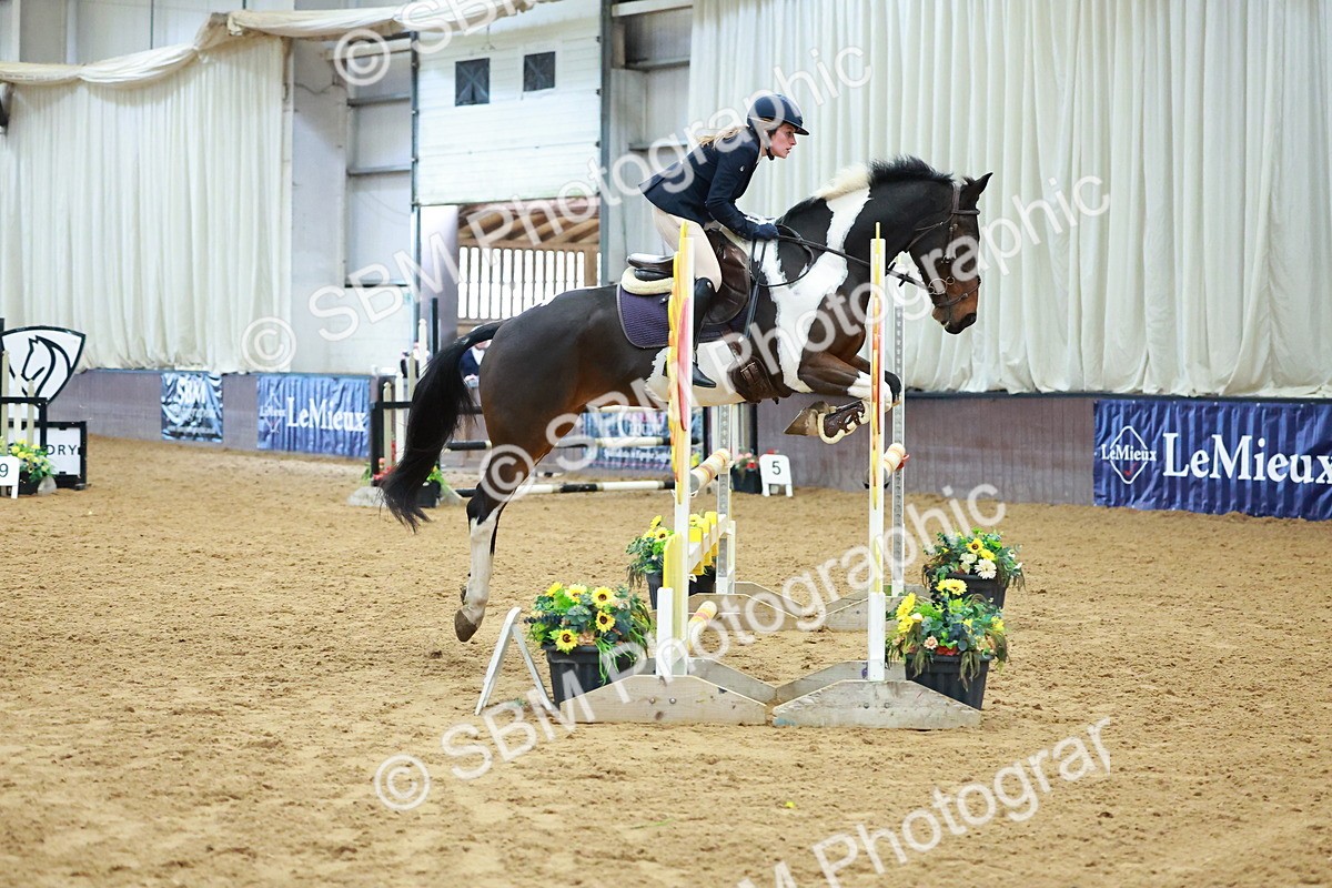 SBM_006581 - Class 17 - Senior Discovery - 1.00m