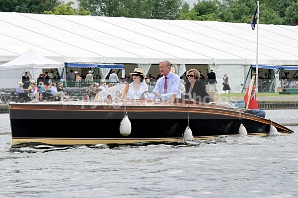 090704 MOOLIGHT IMG_0455 - HENLEY REGATTA  SATURDAY 4th JULY 2009
