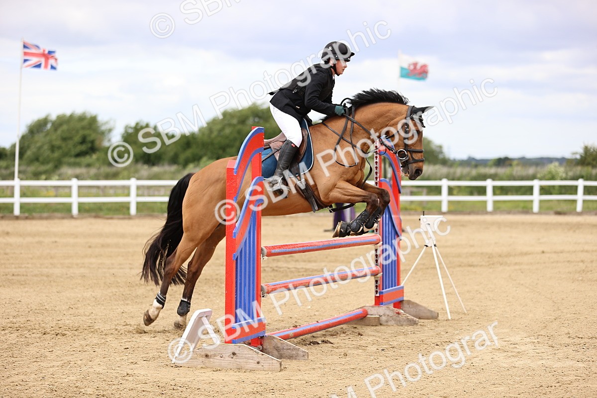 SBM_007954 - Class 3 - 90cm showjumping