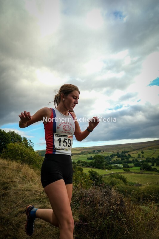 DSCF5498 - Reeth Fell race seniors