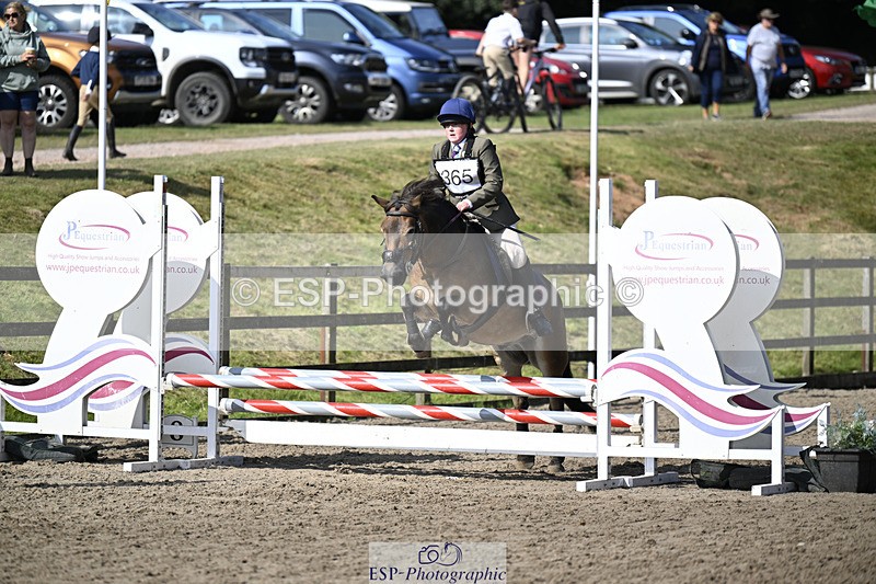 240823X-101511-15129 - 60cm R2 9.30 to 11.00