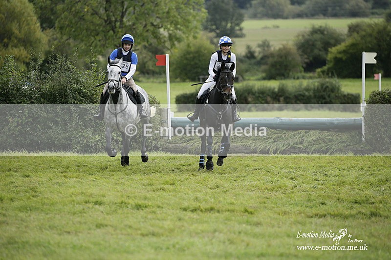  WWHT 031021 3558 - Intermediate Pairs (0.90m) 03/10/21